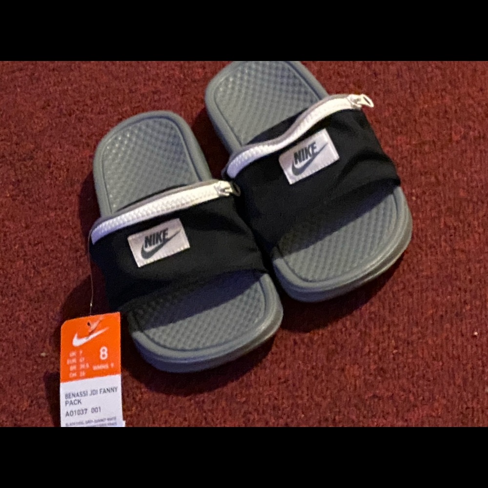 Nike slippers w/ fanny pack !!